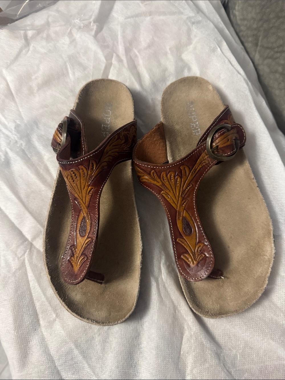 Roper Brown Leather Embroidered T-Strap Sandals